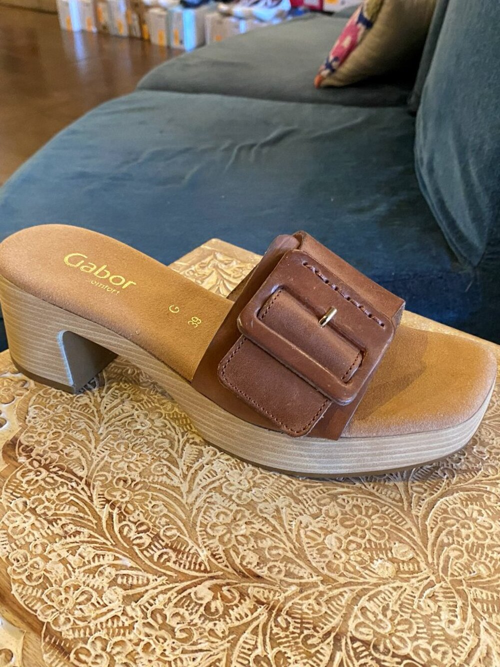 Gabor - 42.722.52 Camel (NEW W/ BOX)